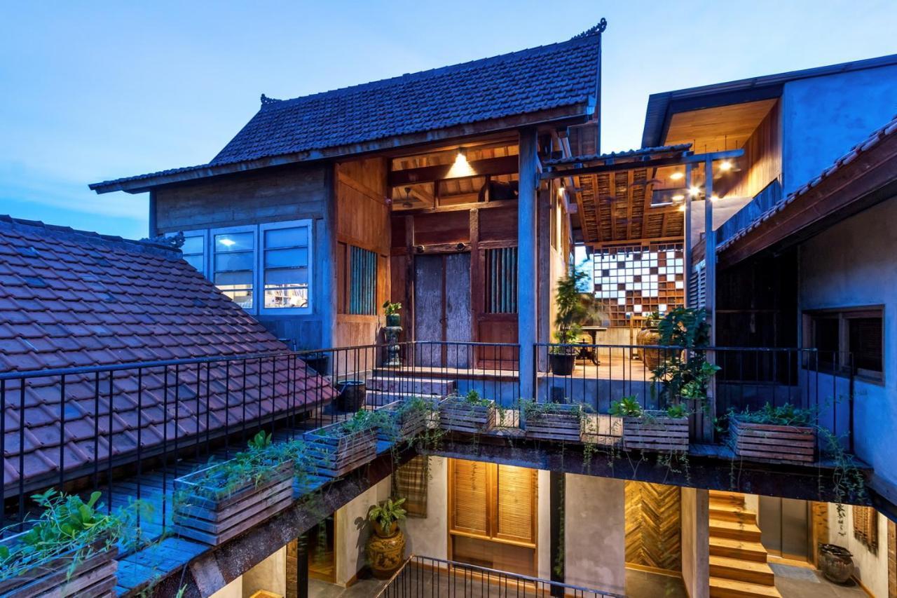 Ruang Tekuni Appartement Legian Buitenkant foto
