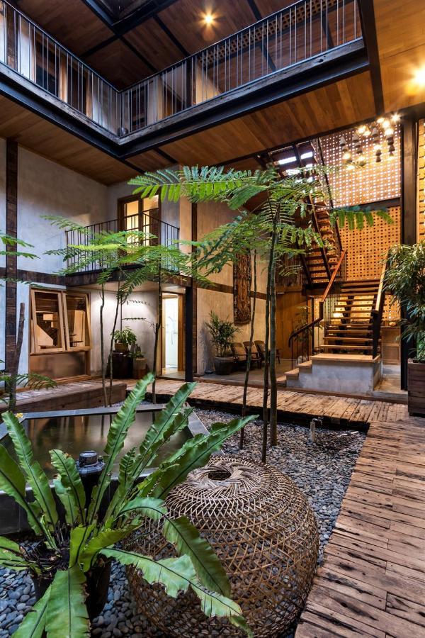 Ruang Tekuni Appartement Legian Buitenkant foto